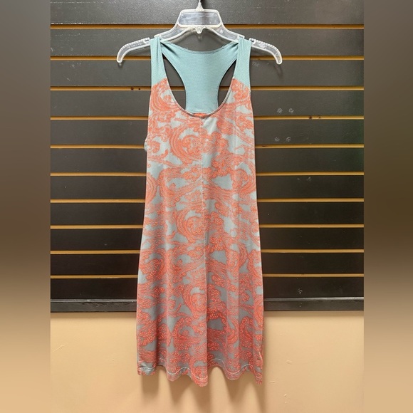 Columbia Dresses & Skirts - Columbia Omni-Shade Omni-Wick Athletic Dress Paisley Print Racerback Size M